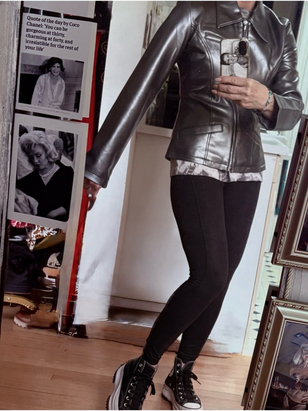 Vintage Le Château 2Pc Silver Metallic Faux Leather Jacket & Pants Set Sz:Small - Picture 9 of 15